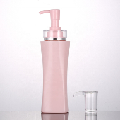 La pompe vide de 350ml 500ml de rose de place de gel rechargeable privé d'air de luxe en gros de douche met le conteneur en bouteille de lotion de corps