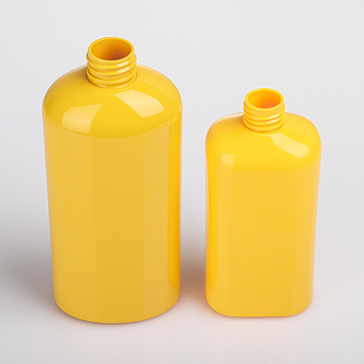 300 ml bouteilles écumantes de savon de bulle de bébé de 500 ml de détergent d'essence de corps fait sur commande jaune nordique de toucher doux