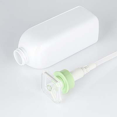 Bouteille en plastique de gel de douche de lotion de lavage de corps de 300ml 500ml 700ml de vert d'extension faite sur commande rechargeable de cheveux