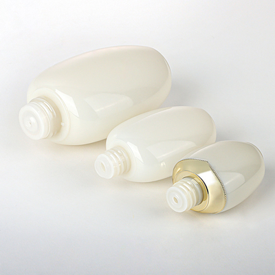 Emballage unique de costume de soins de la peau de bouteille de lotion de toner du pot 100ml 120ml 150ml de crème de visage 50ml d'or de luxe
