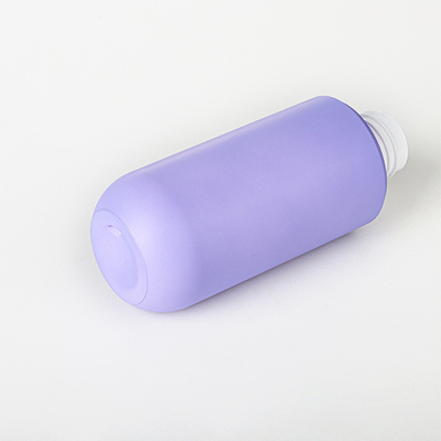 Ensembles cosmétiques en plastique de bouteille et de pots d'emballage de jet de soin de cheveux pourpres faits sur commande vides