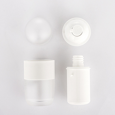 Ensemble de voyage portable cosmétiques soins de la peau emballage pot de crème pour les yeux bouteille de lotion pour le corps