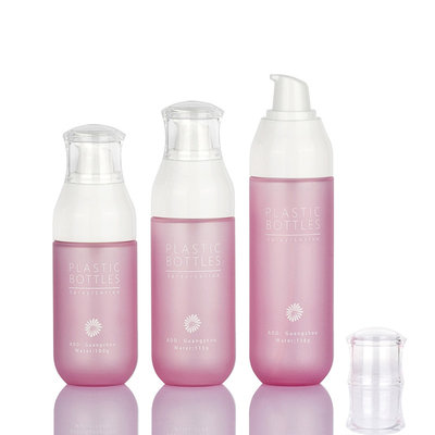 L'emballage cosmétique rose de luxe de soin de la peau place les bouteilles 138ml de lotion de crème pour le visage