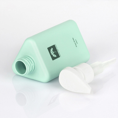 Bouteille vide colorée de PETG de lotion de distributeur de shampooing avec la pompe