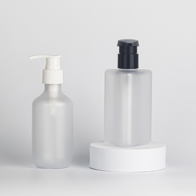 Emballage cosmétique blanc mat du plastique 30ml 60ml 100ml de soins de la peau de bouteille de lotion de HDPE