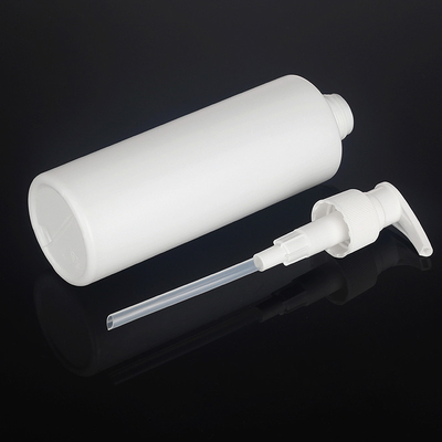 bouteille cosmétique de lotion de rond blanc du PE 300ml de 143mm pour l'emballage de gel de douche