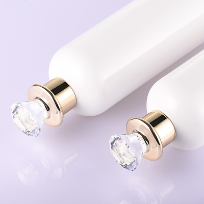 ANIMAL FAMILIER de haute qualité autour des bouteilles en plastique de shampooing de lotion d'emballage cosmétique privé d'air vide blanc de monolevier avec Diamond Cap
