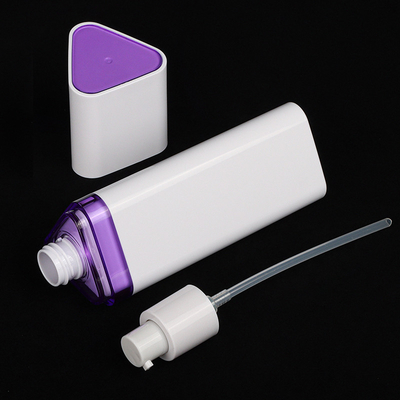 L'emballage cosmétique de estampillage chaud place Violet Serum triangulaire