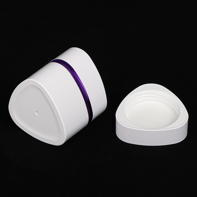 L'emballage cosmétique de estampillage chaud place Violet Serum triangulaire