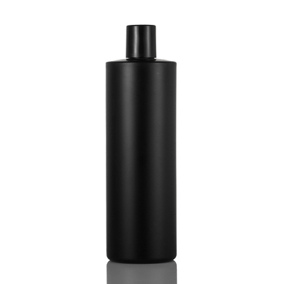 Bouteille 100ml en plastique givrée avec la matière plastique noire de PE de couvercle à visser