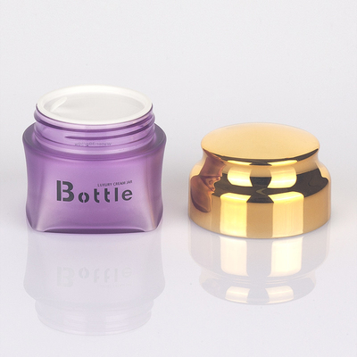 L'emballage cosmétique d'ANIMAL FAMILIER place la largeur de Multiusage 44mm avec la pompe