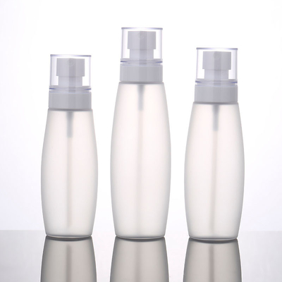 Capacité cosmétique givrée de PlasticPlastic 100ml de bouteille de jet réutilisable