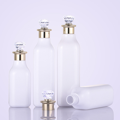 Petites bouteilles en plastique d'ODM avec des couvercles à visser, conteneurs à bouchon vissable en plastique 500ml