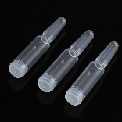 Le petit compte-gouttes d'oeil en plastique cosmétique met 2ml le diamètre en bouteille de la capacité 13mm