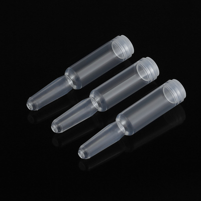 Le petit compte-gouttes d'oeil en plastique cosmétique met 2ml le diamètre en bouteille de la capacité 13mm